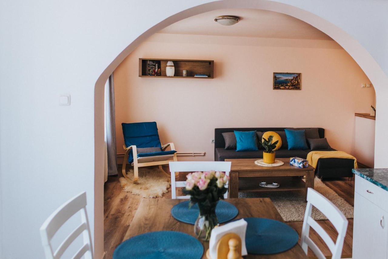 Lotus Apartman Appartamento Odorheiu Secuiesc Esterno foto