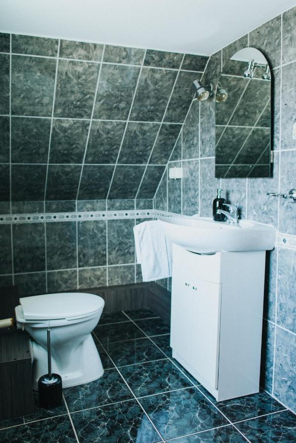 Lotus Apartman Appartamento Odorheiu Secuiesc Esterno foto